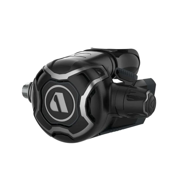 Apeks EVX200 Dive Regulator Yoke - Over-Balanced Diaphragm, Heat Exchanger, ACD System, DCE Exhaust, Cold Water Ready