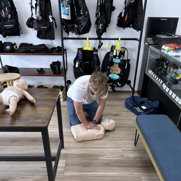 Emergency First Response First Aid/CPR/AED Course