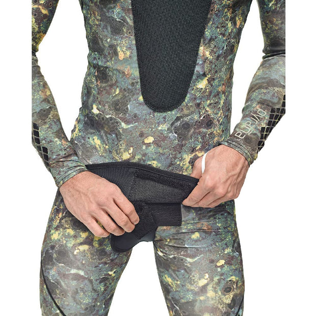 SEAC Pirana Lycra Two-Piece Camouflage Scuba Diving Spearfishing Wetsuit with Chest Guard and PU Protectors on Knees, Elbows and Lower Back